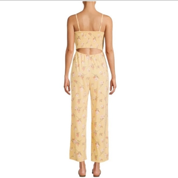 Floral yellow wide leg Strapless Jumpsuit with tie back bow - Picture 4 of 14